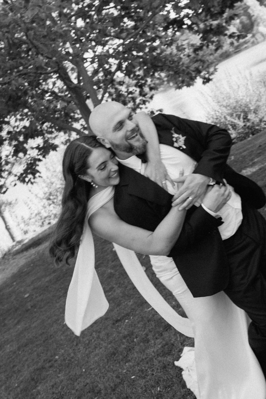 Riferimento di stile — luce naturale, fotografia di matrimonio