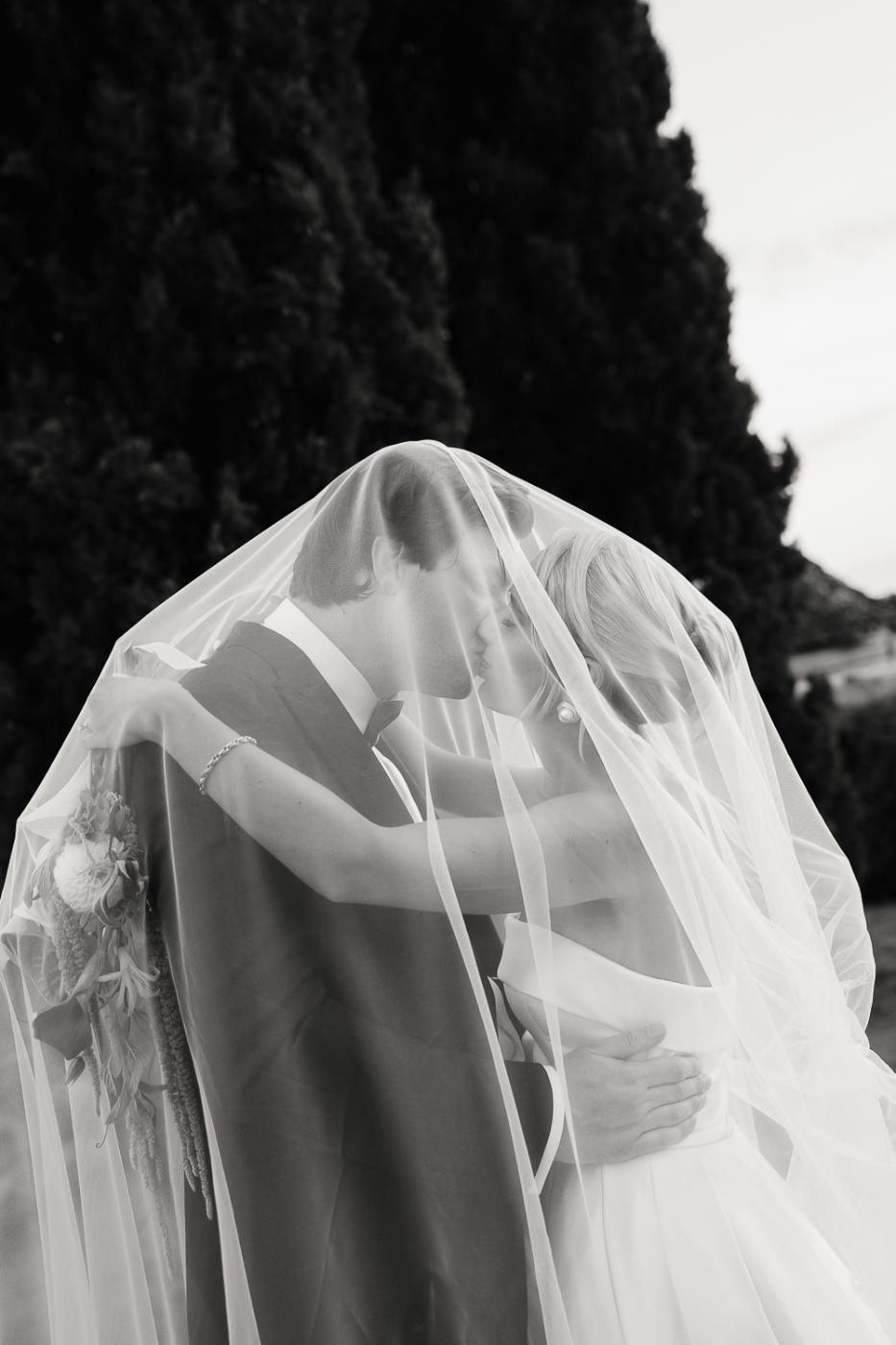 Riferimento di stile — luce naturale, fotografia di matrimonio